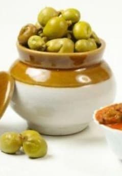 Home made Khatta Meetha Aam Ka Achar is a goodness of delicious pickle made from fresh mangoes. The fresh mangoes are sliced into small pieces and combined with a variety of spices like fenugreek seeds, mustard seeds, turmeric, red chili powder, and salt. Occasionally, jaggery or sugar is added to give a sour and sweet flavour. Dm for orders min qty 250gms 175rs