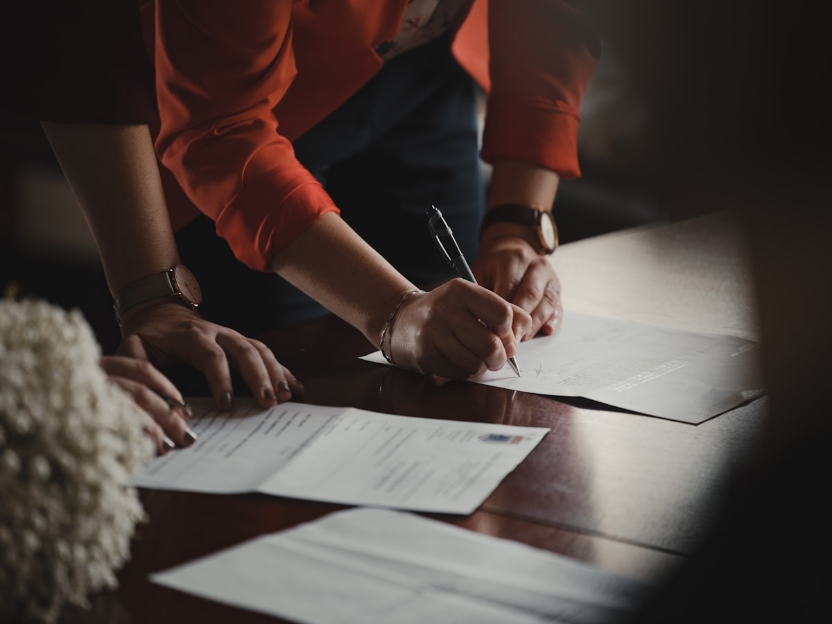 What financial, tax, and repatriation support does Octopus Estates provide for NRI property investors?